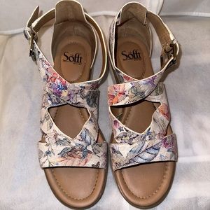 Soft sandals